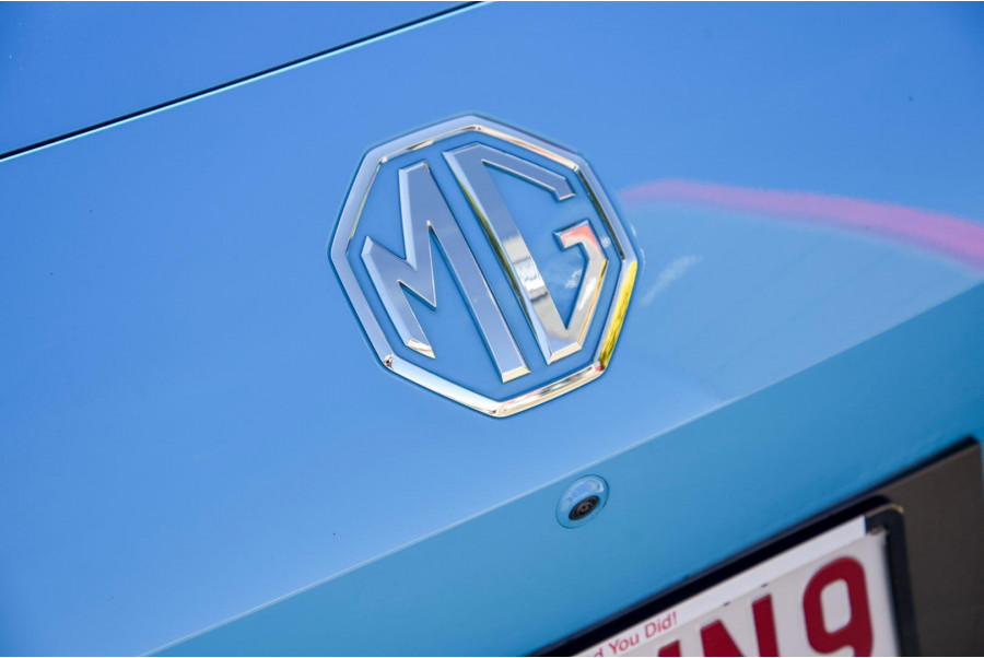 2024 MG MG4 MEH32 Essence 64 150kW Hatch Image 11