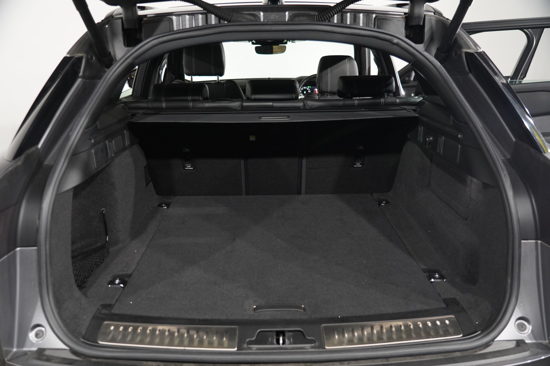 2021 Land Rover Range Rover Velar Velar P250 R-Dynamic S (184kw) SUV Image 33