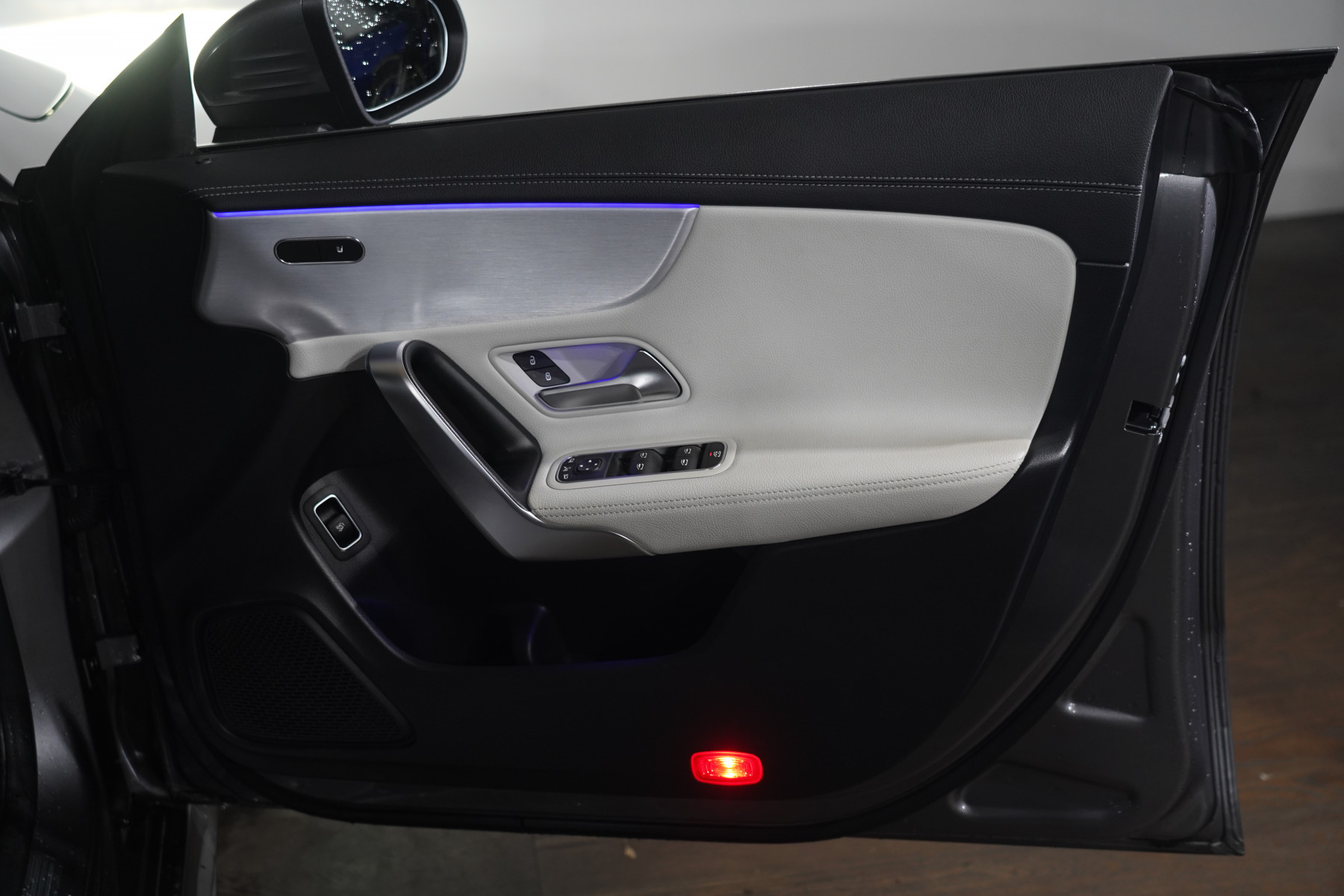 2022 Mercedes-Benz Cla 200 Coupe Image 28
