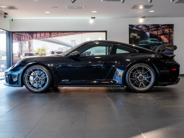2025 Porsche 911 992 GT3 Coupe image 6