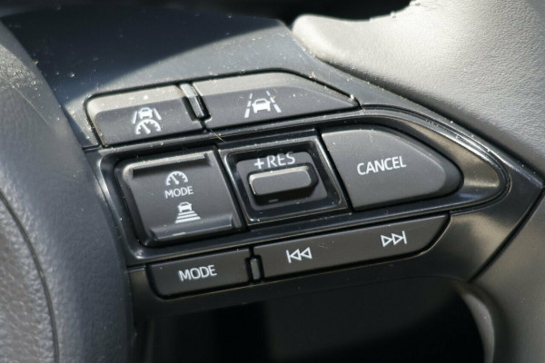 2025 Toyota Yaris Cross MXPJ10R GX SUV Image 17