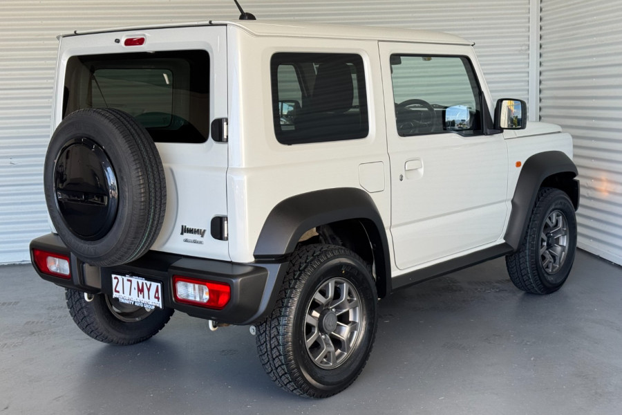 2022 Suzuki Jimny JB74 GLX Coupe Image 6