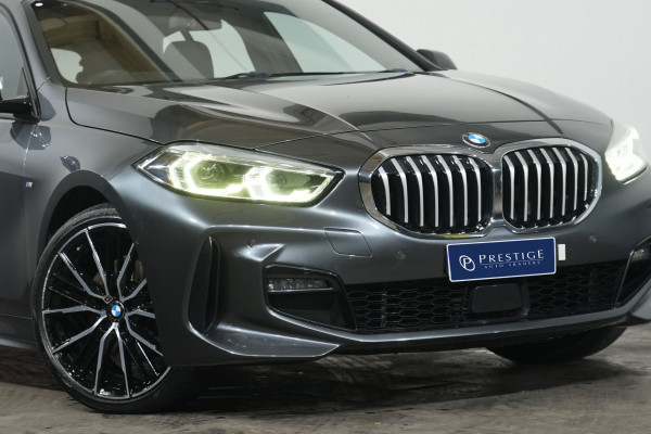 2020 BMW 1 Series 18i M Sport Hatch image 2