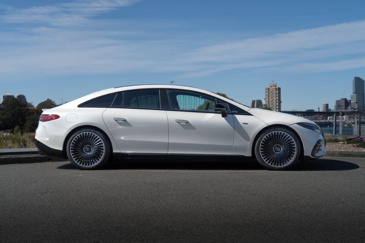 2022 Mercedes-Benz Eqs 53 4matic+ Sedan Image 5