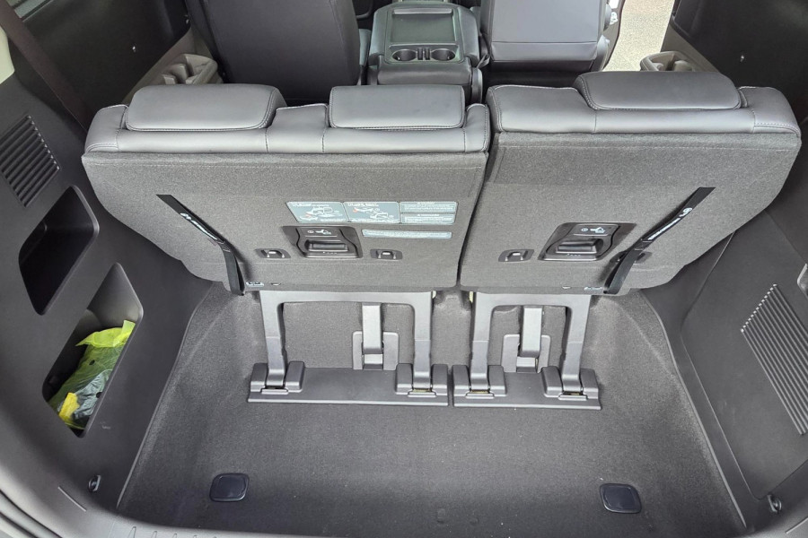 2024 MY25 Kia Carnival KA4 PE GT-Line HEV People Mover Image 12
