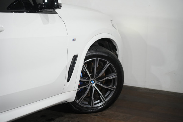 2021 BMW X5 xDrive30d SUV image 11