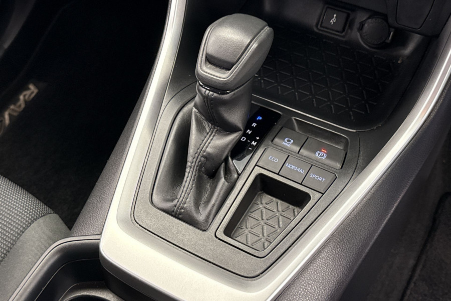 2020 Toyota RAV4 MXAA52R GX SUV Image 8