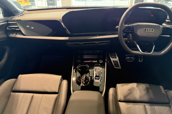 2025 Audi A5 B10 e-hybrid S-Line Sedan Image 11
