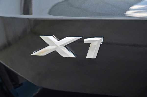 2025 BMW X1 U11 sDrive18i SUV image 10