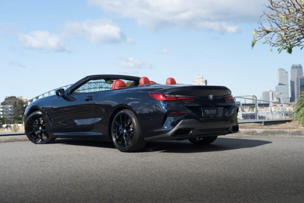 2019 BMW 8 Series M850i Xdrive Convertible Convertible Image 2
