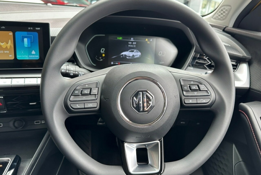 2024 MY23 MG MG5 AP32 Vibe Sedan Image 21