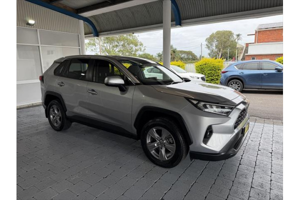 2022 Toyota RAV4 MXAA52R GX SUV Image 5