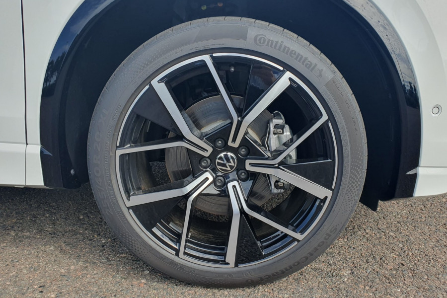 2025 Volkswagen Tiguan CT 195TSI R-Line SUV Image 10
