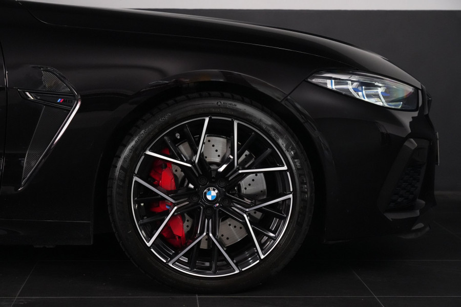 2021 BMW M8 Competition Coupe Image 17