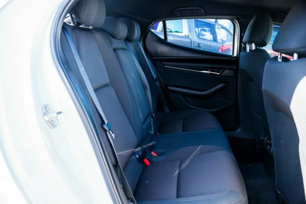 2024 Mazda 3 BP Series G20 Evolve Hatch Image 9