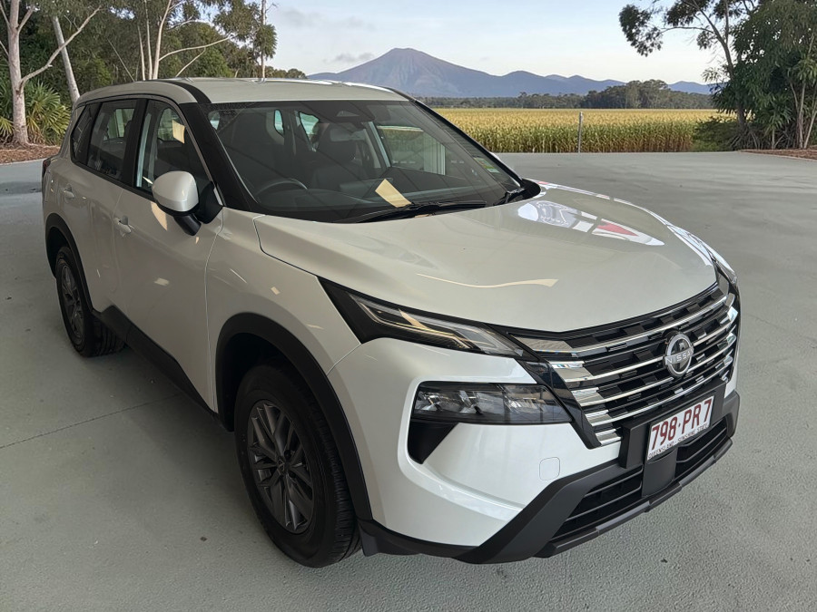 2026 Nissan X-Trail T33 ST SUV Image 1