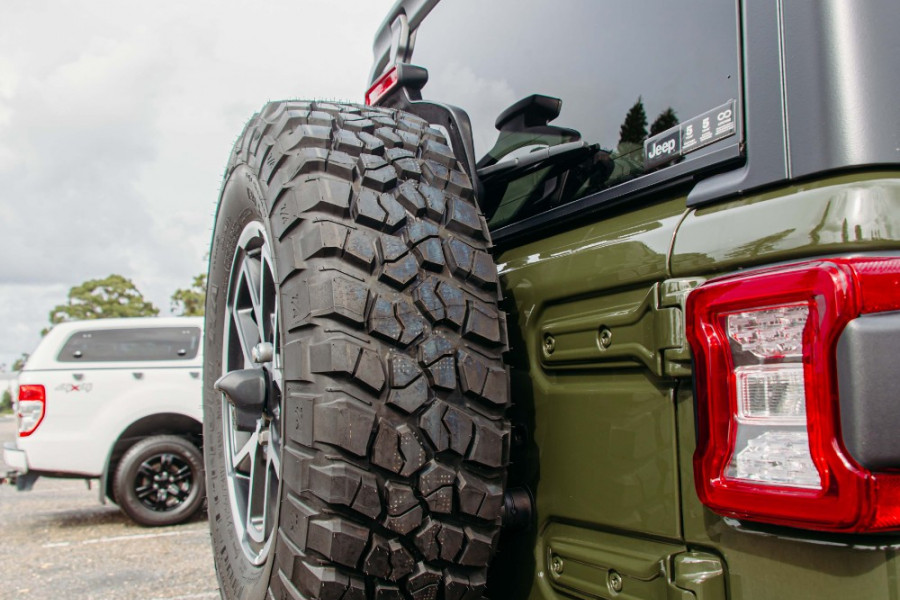 2023 MY24 Jeep Wrangler JL Unlimited Rubicon SUV Image 14