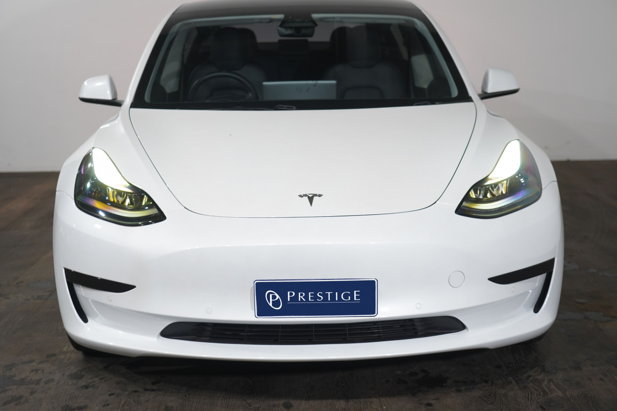 2022 Tesla Model 3 3 Rear-Wheel Drive Sedan Image 3