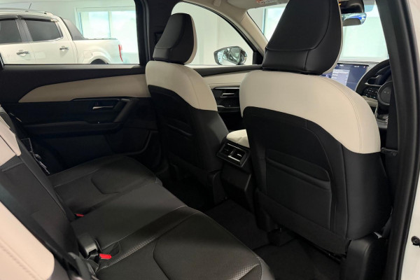2026 Mazda CX-5 KM Series G25 Touring SUV Image 17