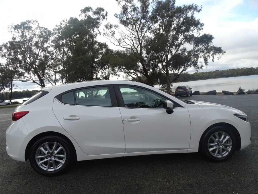 2018 Mazda 3 BN Series Maxx Sport Hatch Image 2