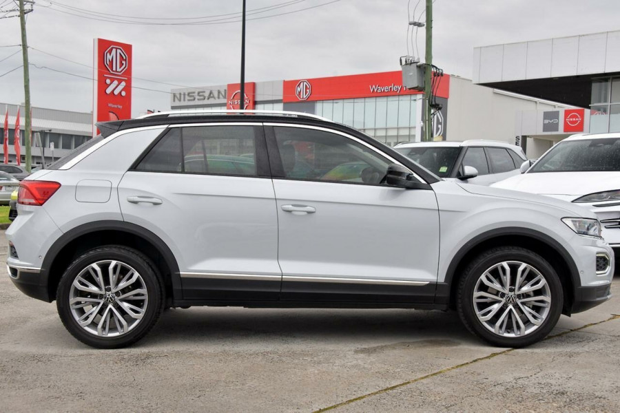 2021 MY22 Volkswagen T-Roc A11 110TSI Style SUV Image 3