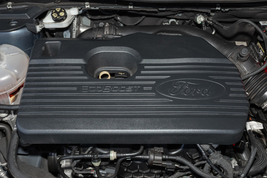 2020 MY21.25 Ford Escape ZH ST-Line SUV Image 17