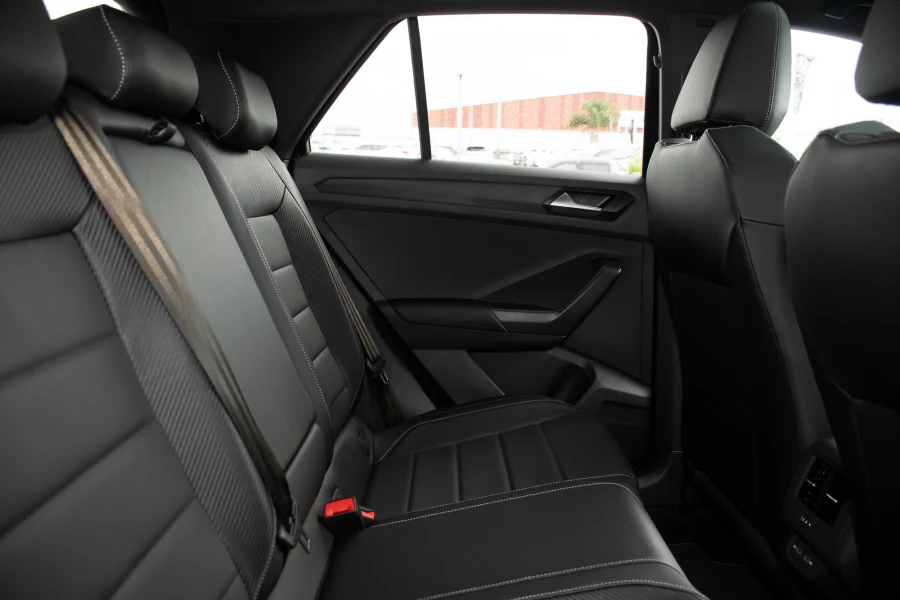 2025 MY26 Volkswagen T-Roc D11 140TSI R-Line SUV Image 10