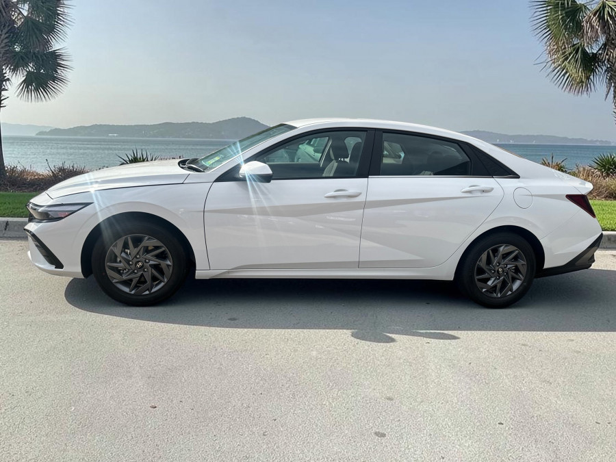 2026 Hyundai i30 CN7.V4  Sedan Image 4