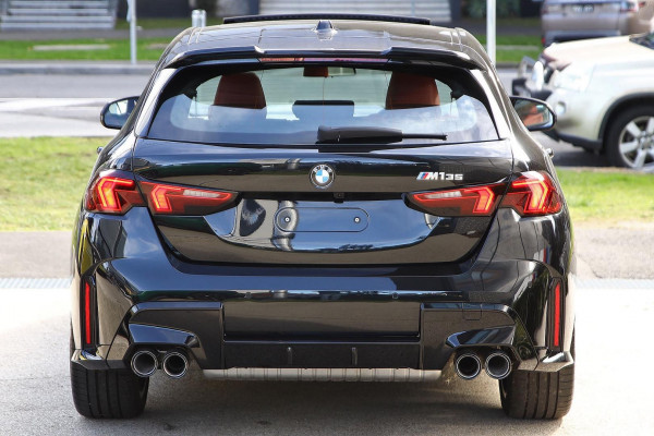 2025 BMW 1 Series F70 M135 xDrive Hatch image 5