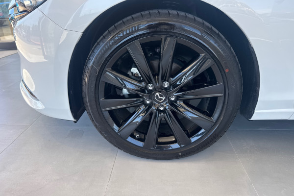 2024 Mazda 6 GL Series GT Sedan Image 20