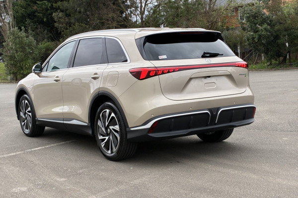 2026 MG MGS6 EV IS3E Essence SUV Image 4