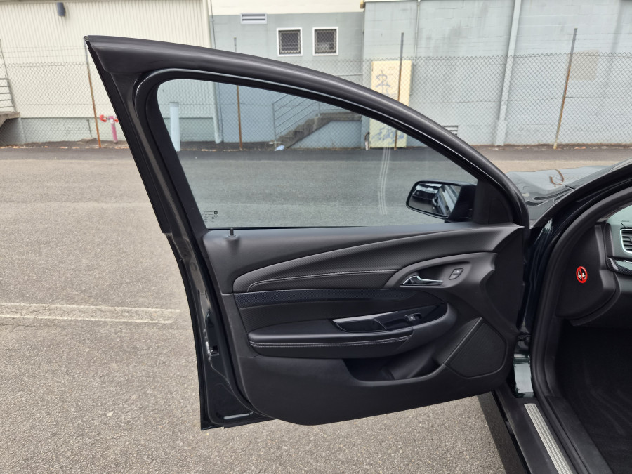 2017 MY16 Holden Commodore VF Series II SV6 Sedan Image 22