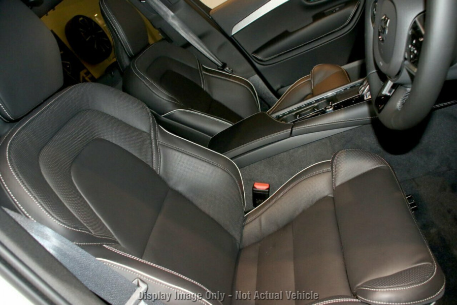 2024 MY25 Volvo XC90 L Series Ultra T8 Plug-In Hybrid SUV Image 10