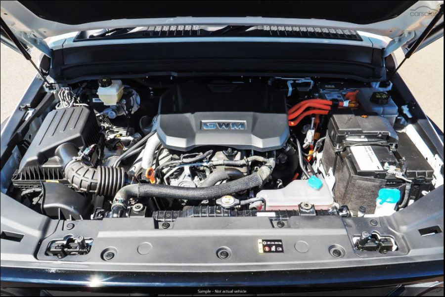 2026 GWM Tank 300 P01 Ultra Hi4-T PHEV SUV Image 6