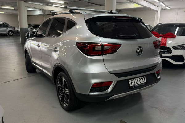 2020 MY19 MG ZS AZS1 Essence SUV Image 7