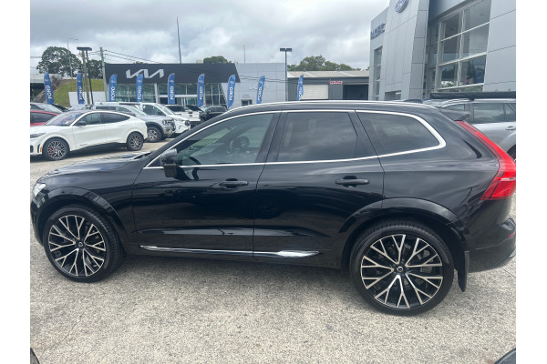 2021 MY22 Volvo XC60 UZ B5 Inscription SUV