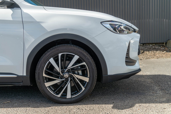 2026 MG ZS ZS32 Essence SUV Image 7