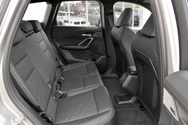 2026 BMW X1 U11 xDrive25e M Sport SUV image 5