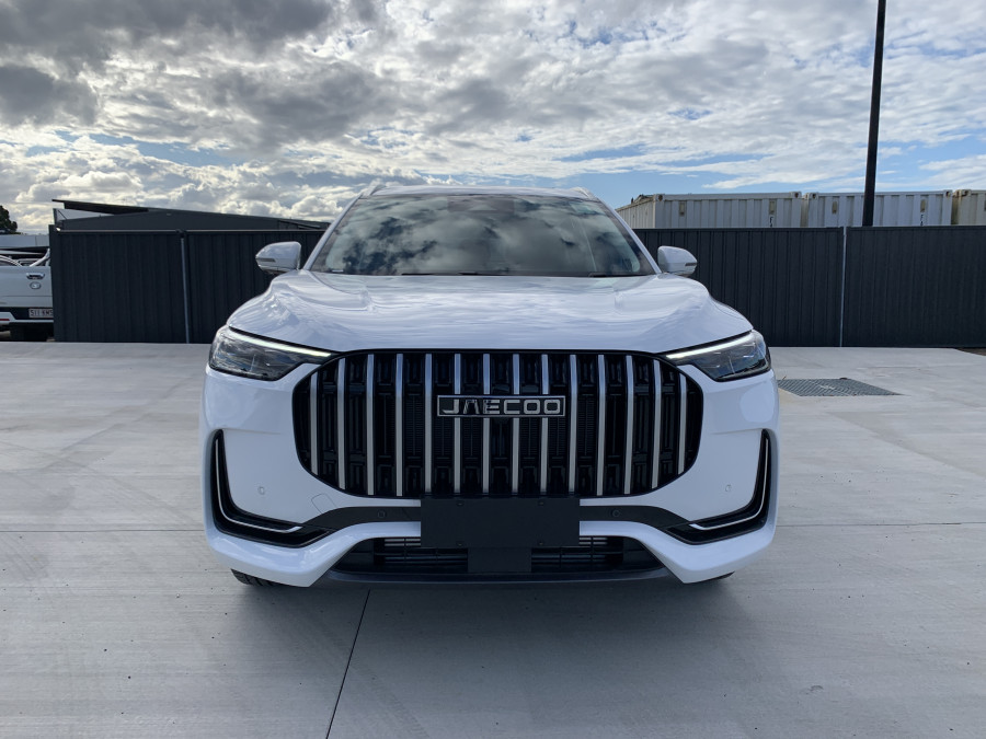2025 Jaecoo J8 Track Wagon Image 2
