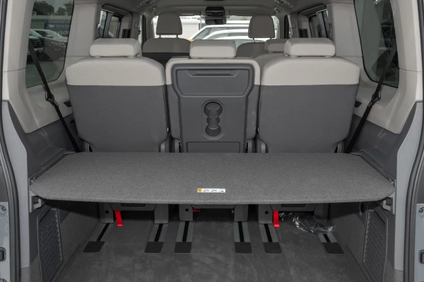 2025 MY26 Volkswagen Multivan T7 TDI360 Life LWB People Mover Image 17