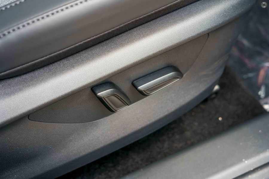 2025 MG MGS5 EV ZS3EM Essence 62 SUV Image 11