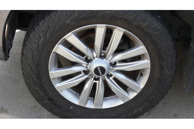 2018 Isuzu MU-X UC MY17 LS-U 4X2 SUV Image 9