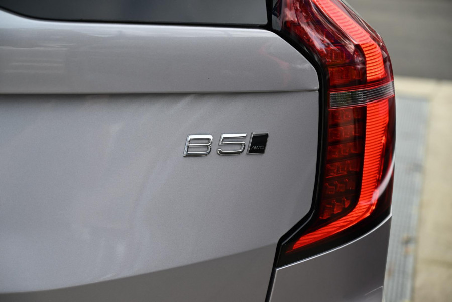 2025 MY26 Volvo XC90 L Series Plus B5 Bright SUV Image 10
