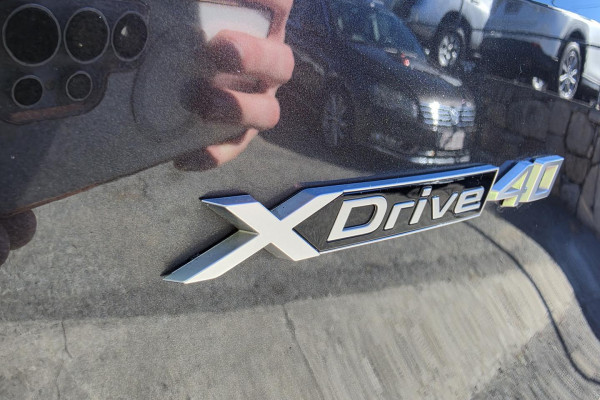 2021 BMW iX I20 xDrive40 SUV Image 16