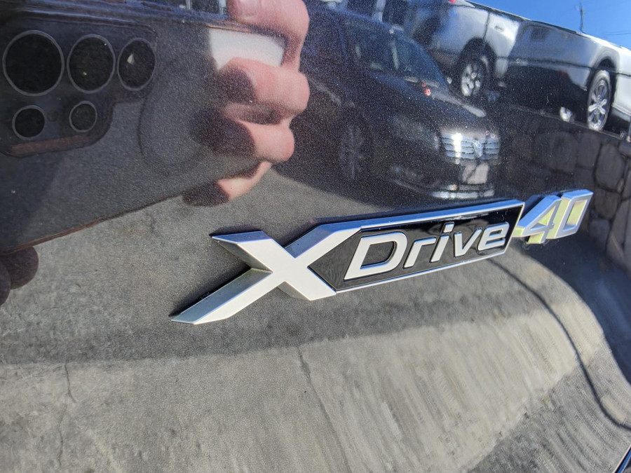 2021 BMW iX I20 xDrive40 SUV Image 16