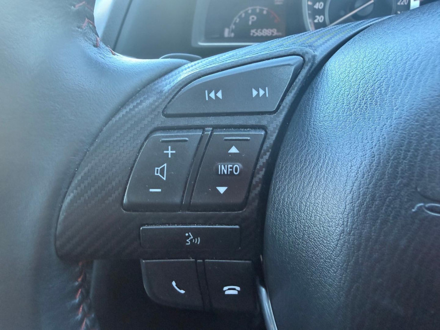 2015 Mazda 3 BM5438 SP25 Hatch Image 21