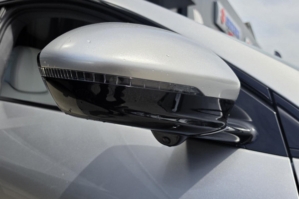 2026 XPeng G6  Long Range SUV Image 6
