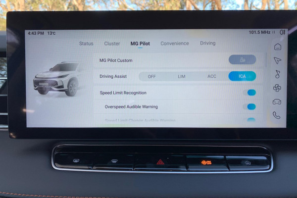 2025 MG HS AS33 Hybrid+ Excite SUV Image 19