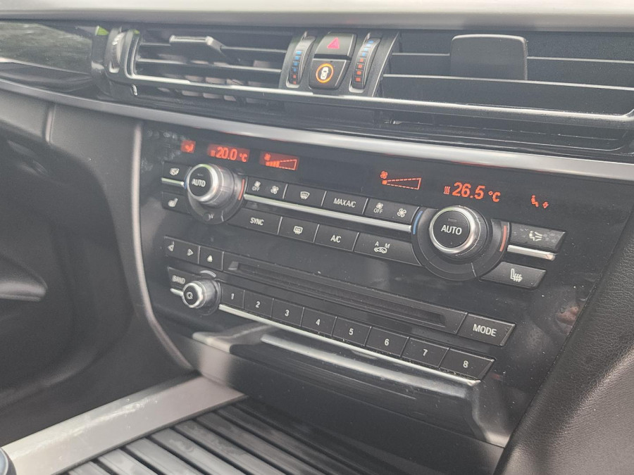 2016 BMW X5 F15 sDrive25d SUV Image 12