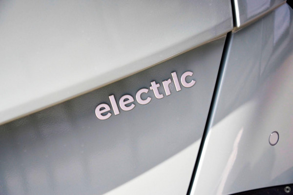 2026 Hyundai KONA SX2.V2  Electric SUV Image 6